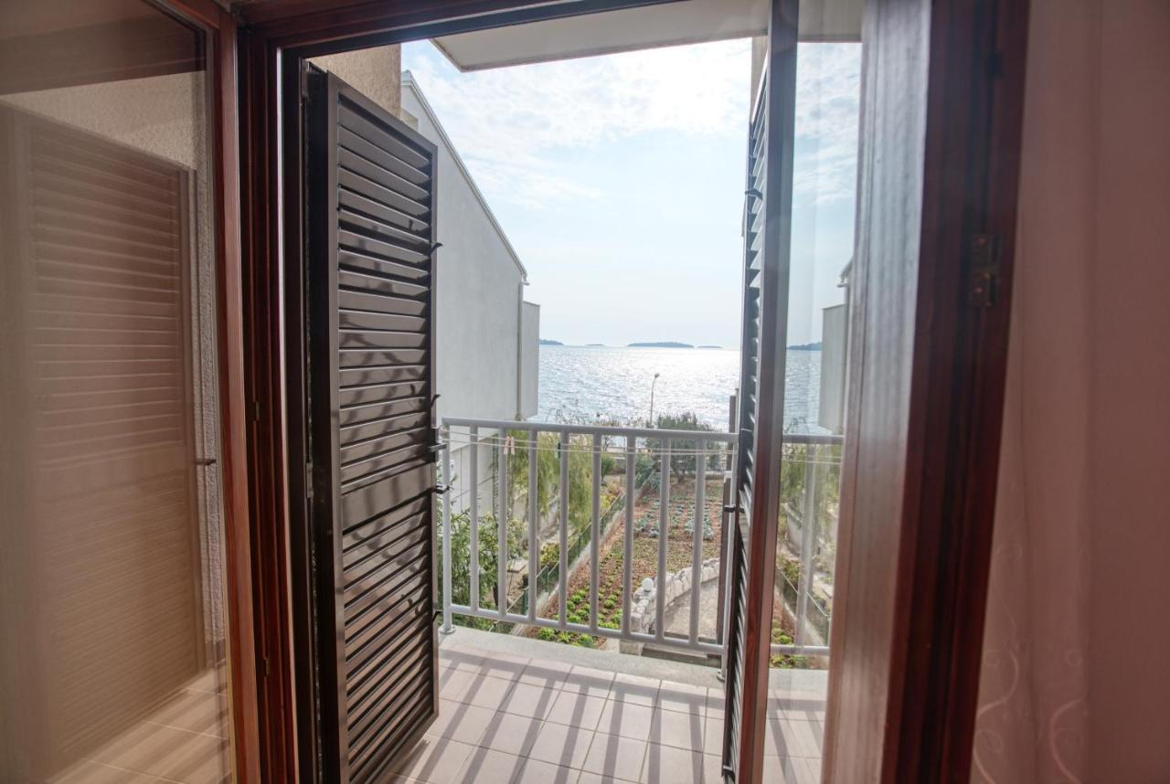 Apartments By The Sea Brodarica, Sibenik - 13615 Exterior photo
