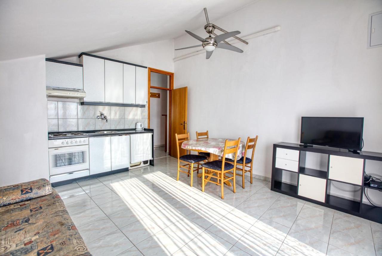 Apartments By The Sea Brodarica, Sibenik - 13615 Exterior photo